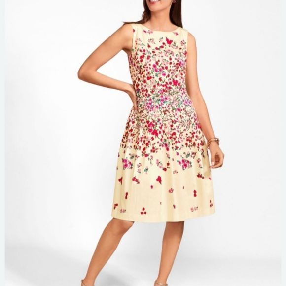 Talbots Floral Pleated Rose Garden Fit & Flare Cotton Dress, size 2 - Picture 16 of 16
